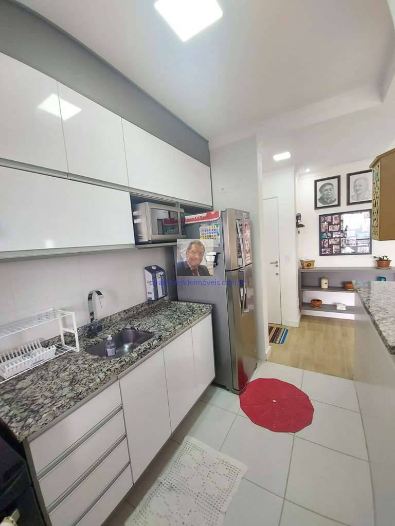 Apartamento à venda com 2 quartos, 53m² - Foto 32