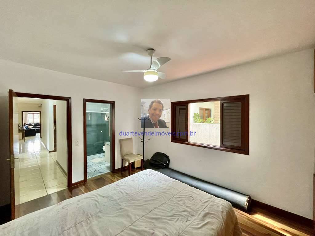 Casa de Condomínio à venda com 4 quartos, 350m² - Foto 24