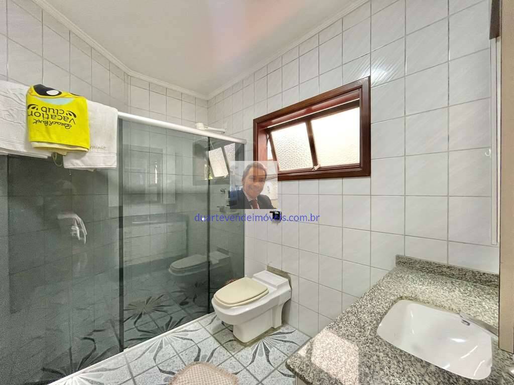 Casa de Condomínio à venda com 4 quartos, 350m² - Foto 25