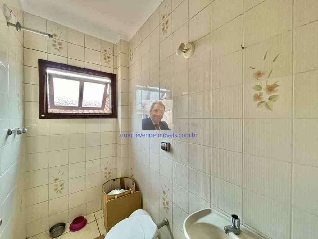 Casa de Condomínio à venda com 4 quartos, 350m² - Foto 22