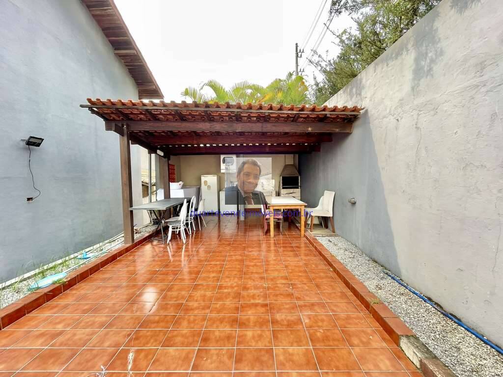 Casa de Condomínio à venda com 4 quartos, 350m² - Foto 43