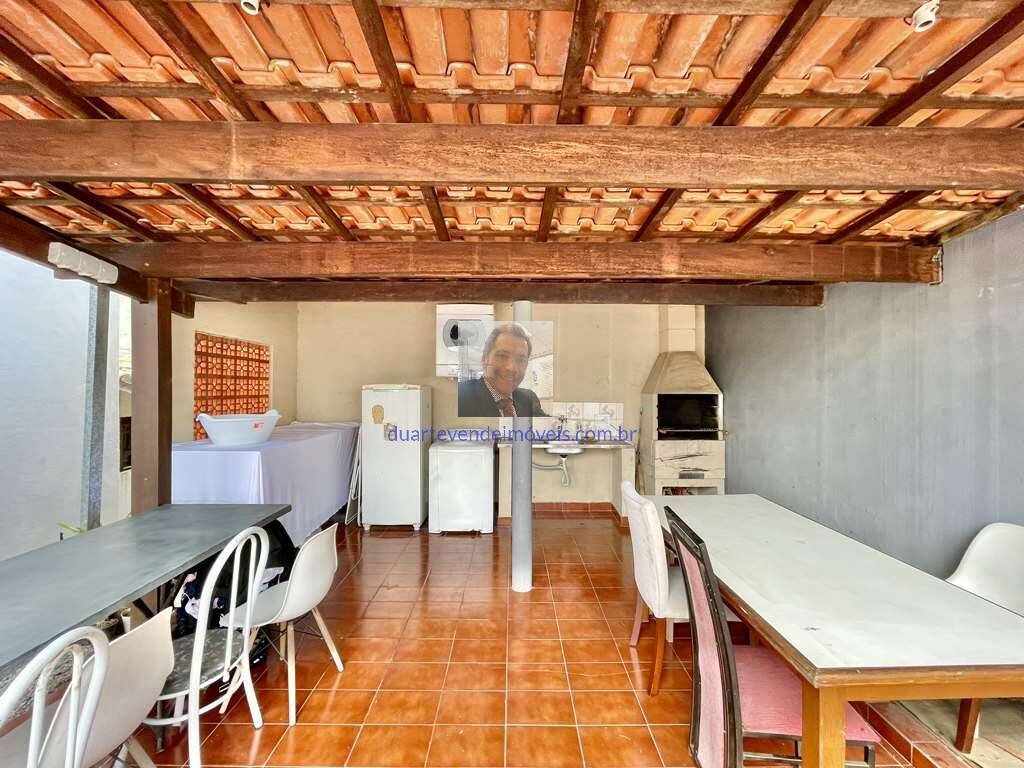 Casa de Condomínio à venda com 4 quartos, 350m² - Foto 46