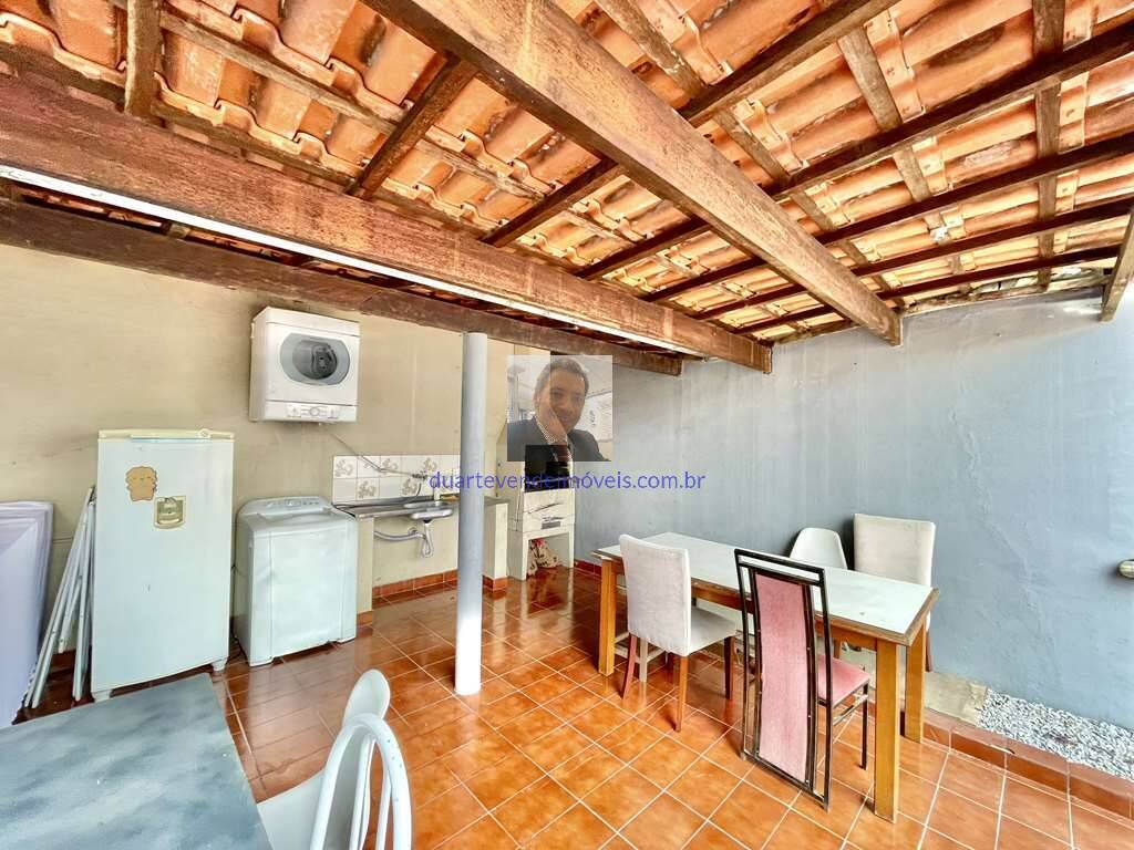 Casa de Condomínio à venda com 4 quartos, 350m² - Foto 47