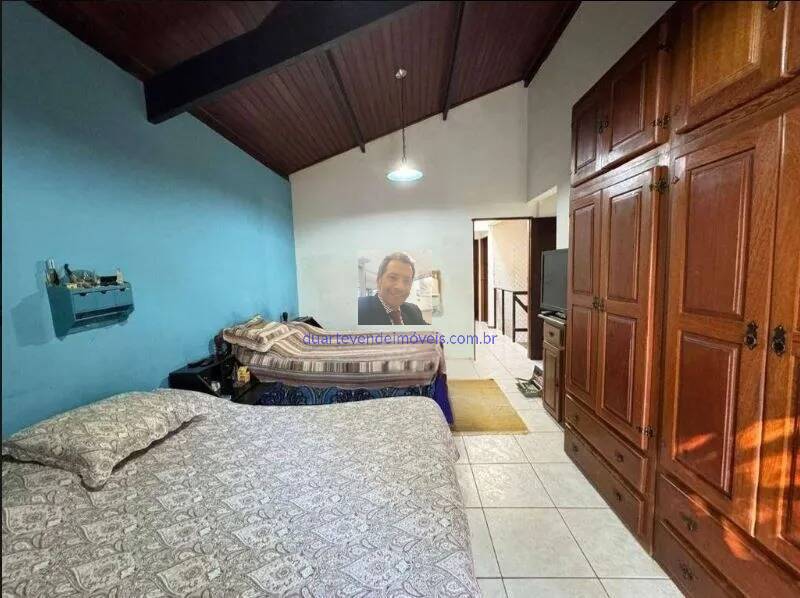 Casa de Condomínio à venda, 355m² - Foto 4