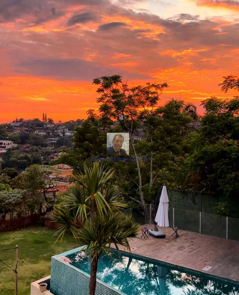 Casa para alugar com 4 quartos, 550m² - Foto 18