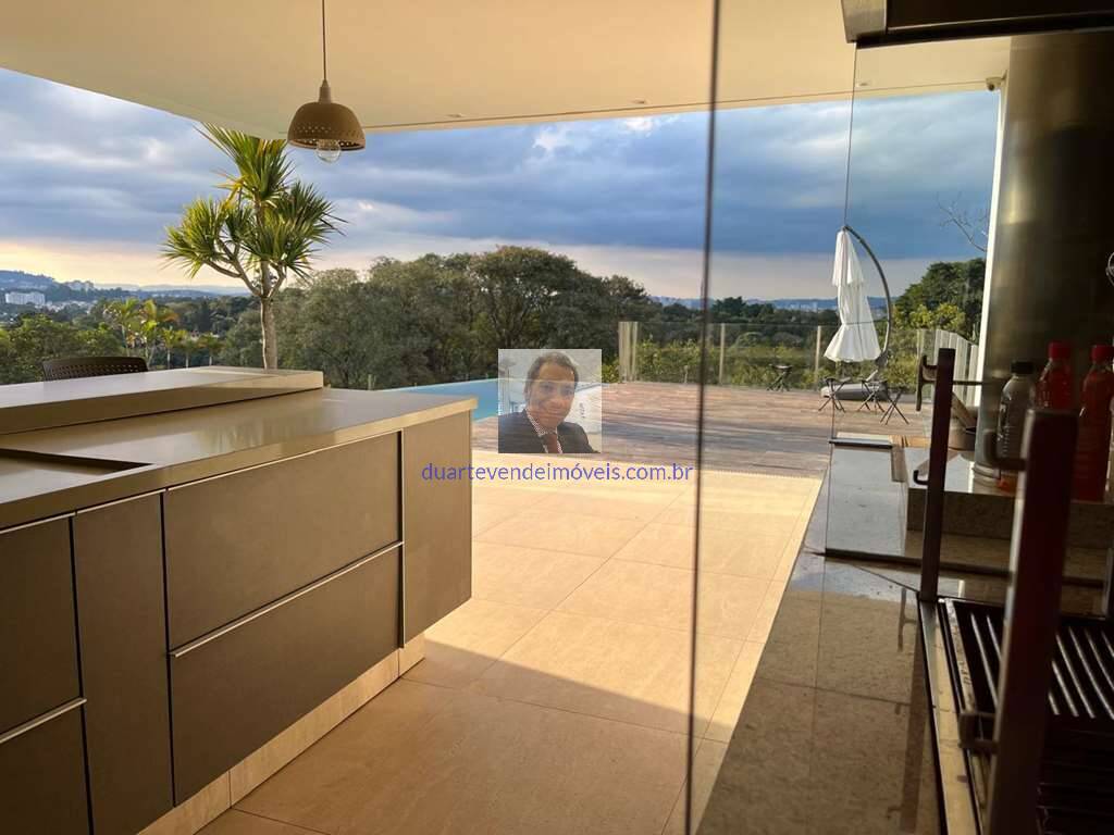 Casa para alugar com 4 quartos, 550m² - Foto 31