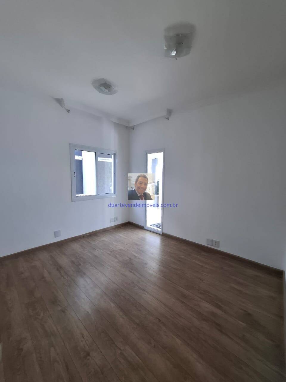 Casa para alugar com 5 quartos, 380m² - Foto 5