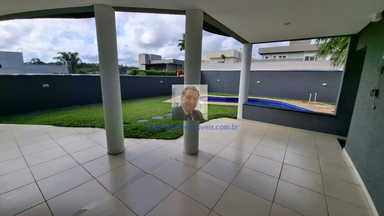 Casa para alugar com 5 quartos, 380m² - Foto 20