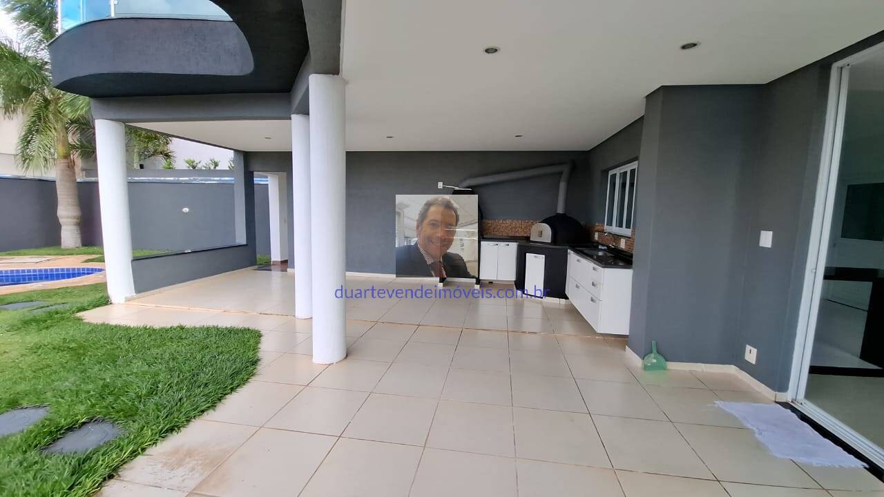 Casa para alugar com 5 quartos, 380m² - Foto 21