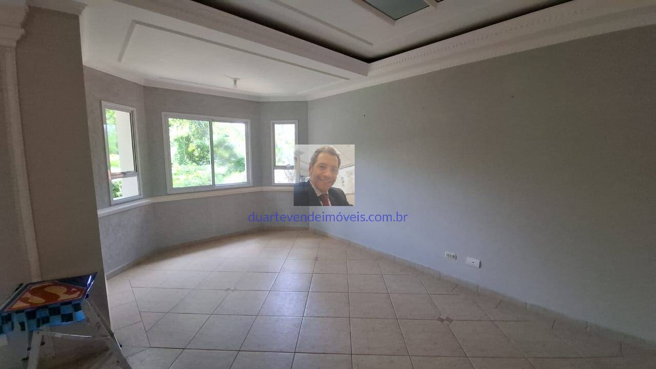 Casa para alugar com 5 quartos, 380m² - Foto 34