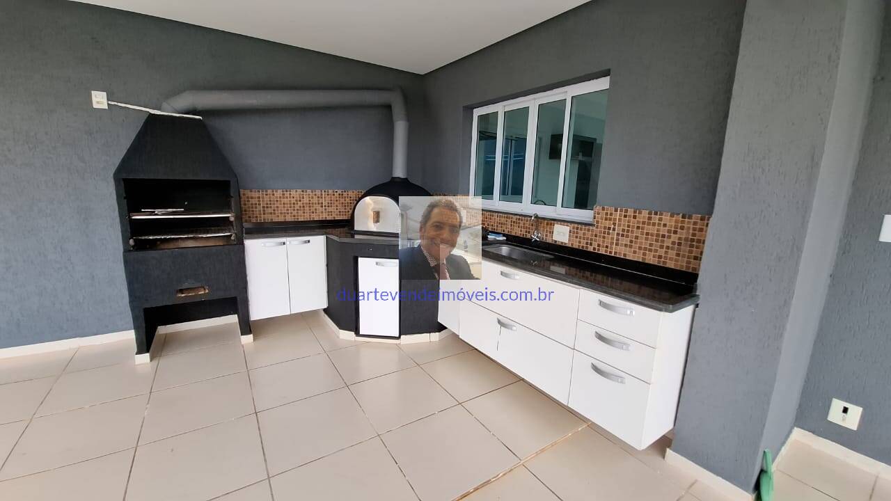 Casa para alugar com 5 quartos, 380m² - Foto 43