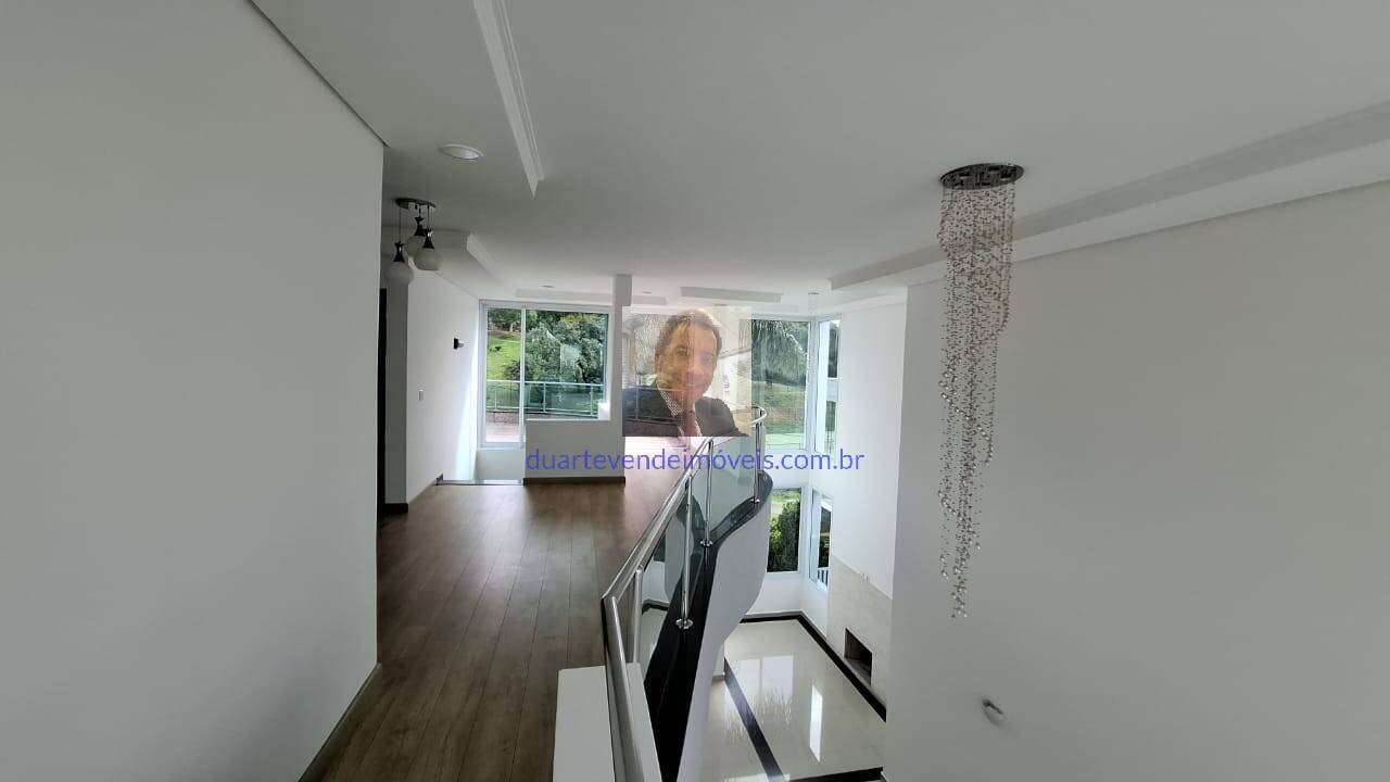 Casa para alugar com 5 quartos, 380m² - Foto 51