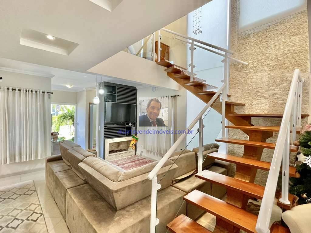 Casa de Condomínio à venda com 3 quartos, 335m² - Foto 33