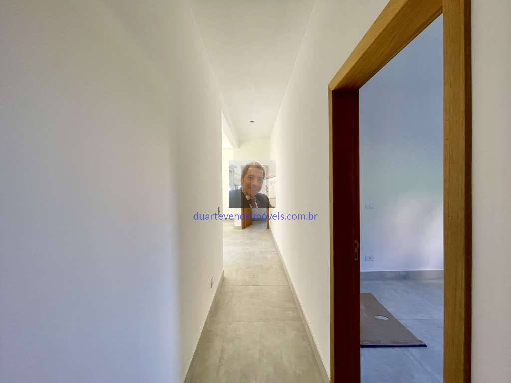 Casa à venda com 3 quartos, 230m² - Foto 20