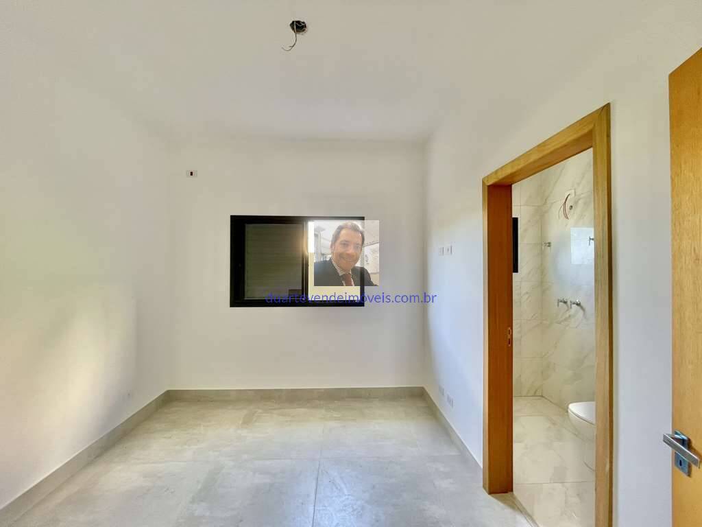 Casa à venda com 3 quartos, 230m² - Foto 27