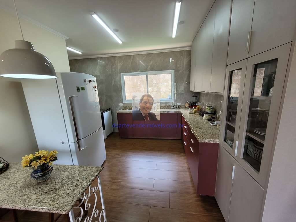 Casa de Condomínio à venda com 3 quartos, 181m² - Foto 23