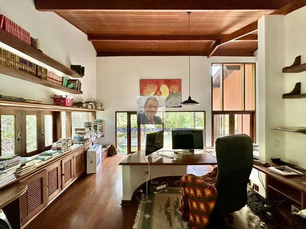 Casa de Condomínio à venda com 4 quartos, 417m² - Foto 16