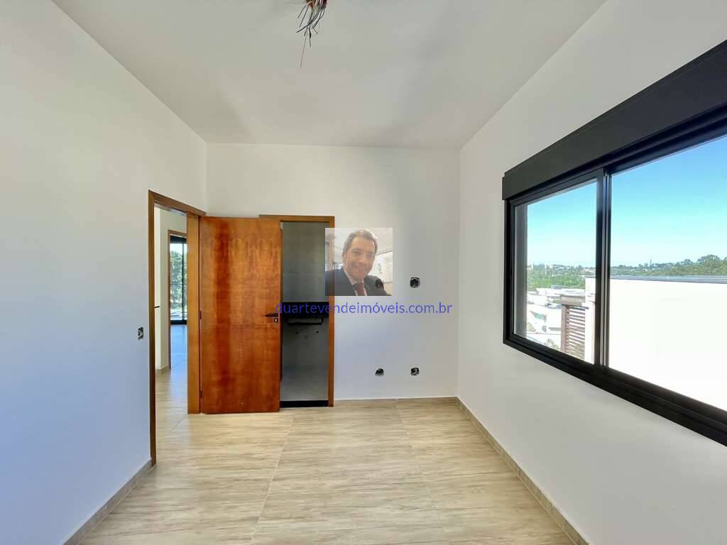 Casa de Condomínio à venda com 3 quartos, 230m² - Foto 45