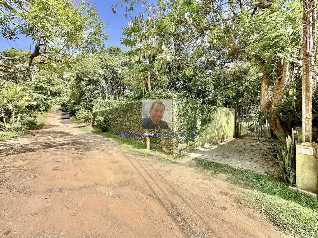 Casa de Condomínio à venda com 3 quartos, 150m² - Foto 2