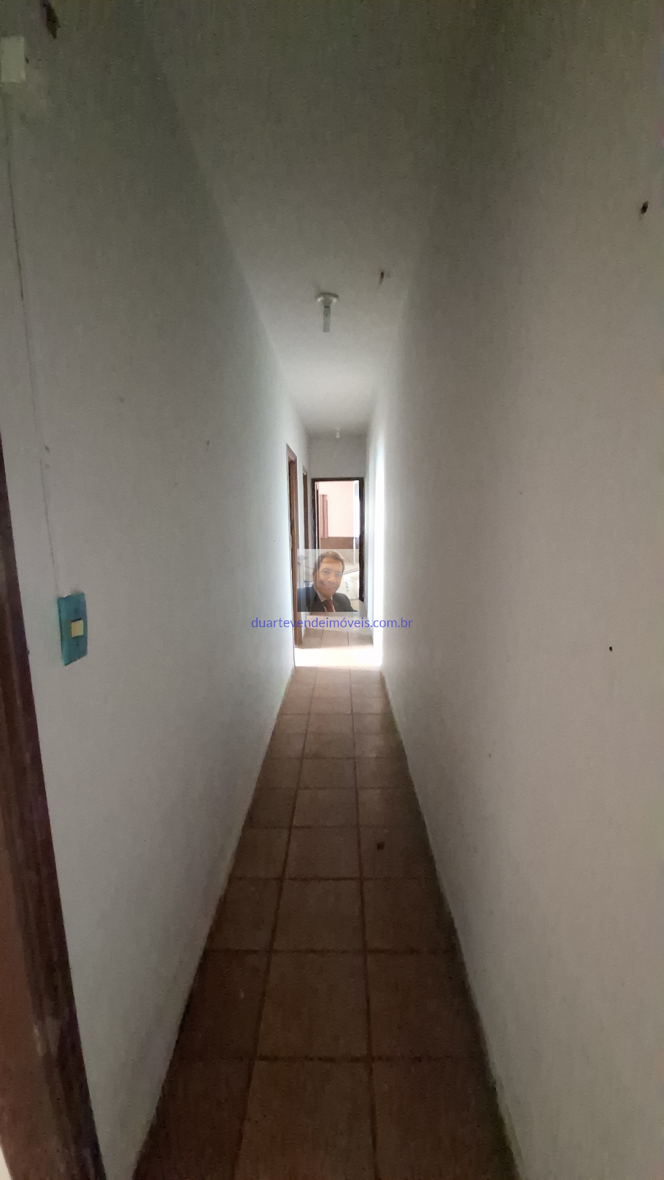 Casa à venda com 4 quartos, 200m² - Foto 6