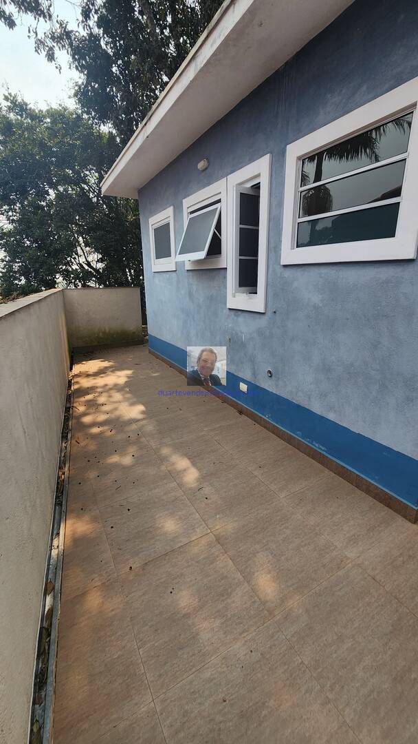 Casa de Condomínio à venda com 3 quartos, 200m² - Foto 10