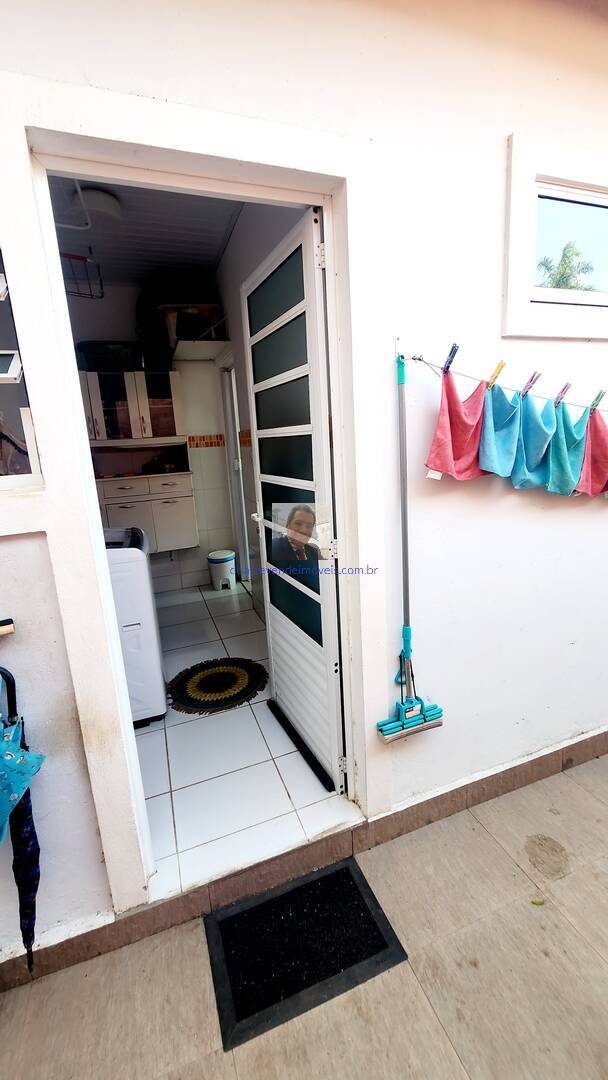 Casa de Condomínio à venda com 3 quartos, 200m² - Foto 50