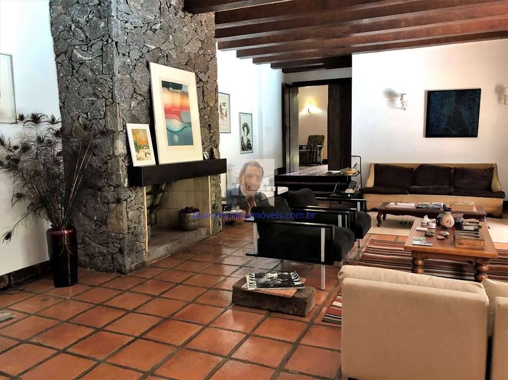 Casa à venda e aluguel com 3 quartos, 698m² - Foto 5