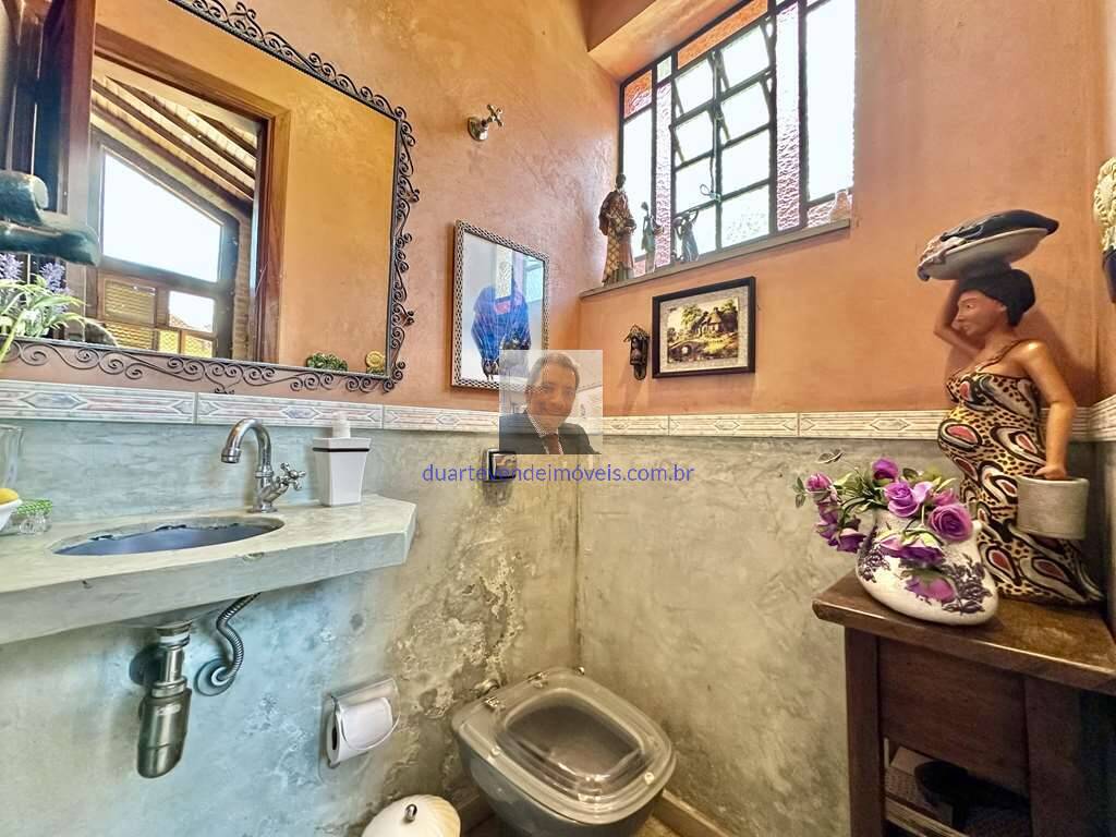 Casa de Condomínio à venda com 4 quartos, 300m² - Foto 18