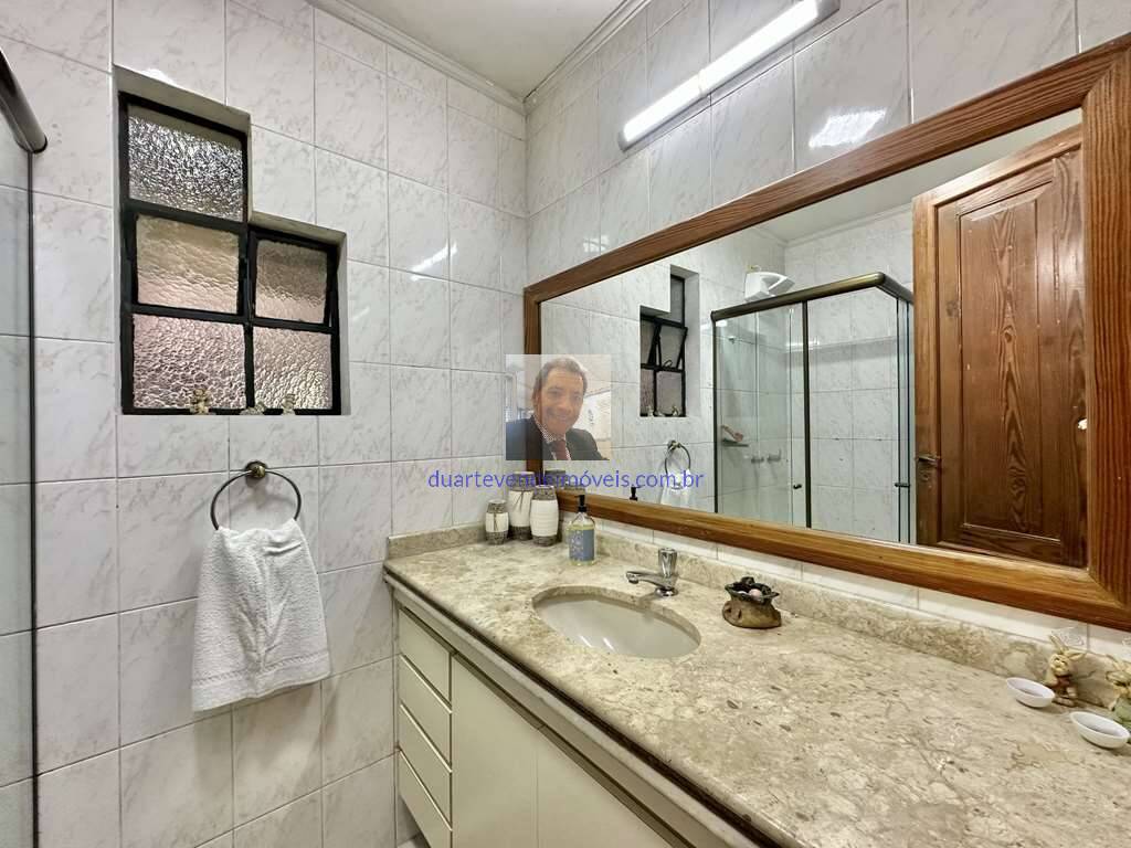 Casa de Condomínio à venda com 4 quartos, 300m² - Foto 32