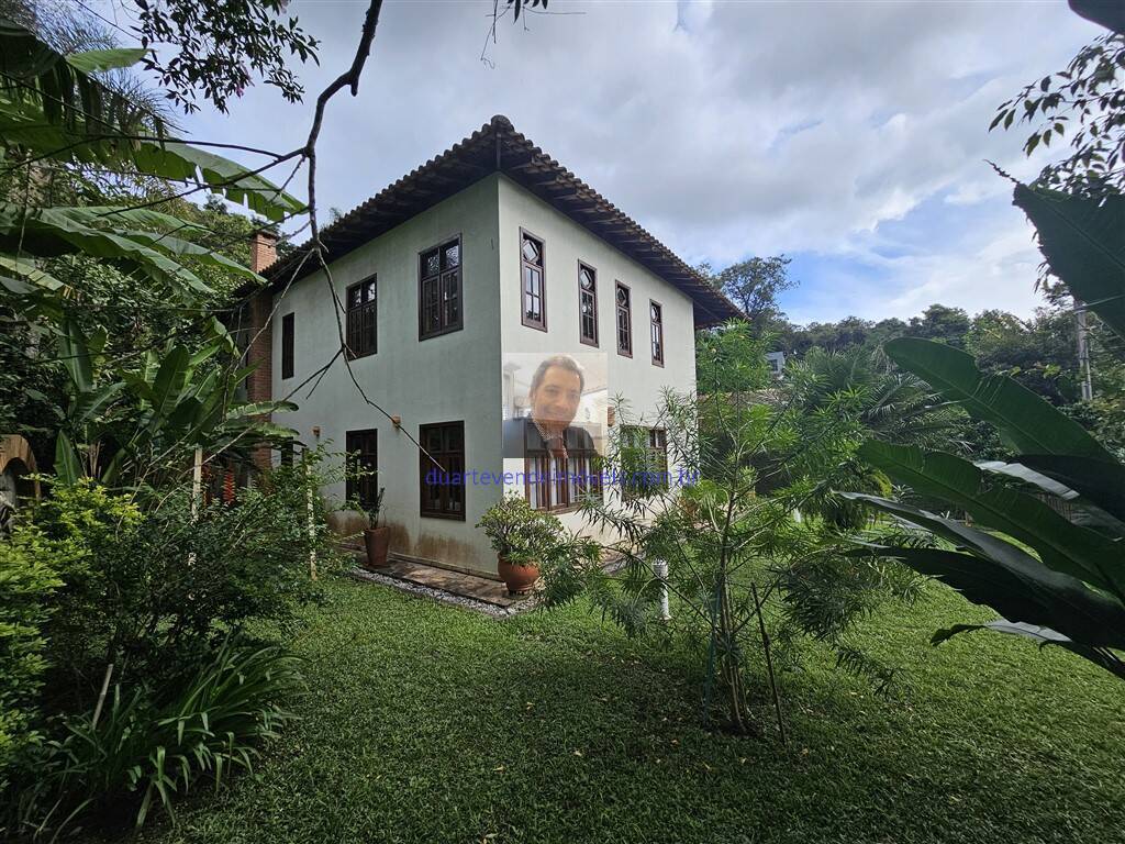 Casa de Condomínio à venda com 1 quarto, 204m² - Foto 3