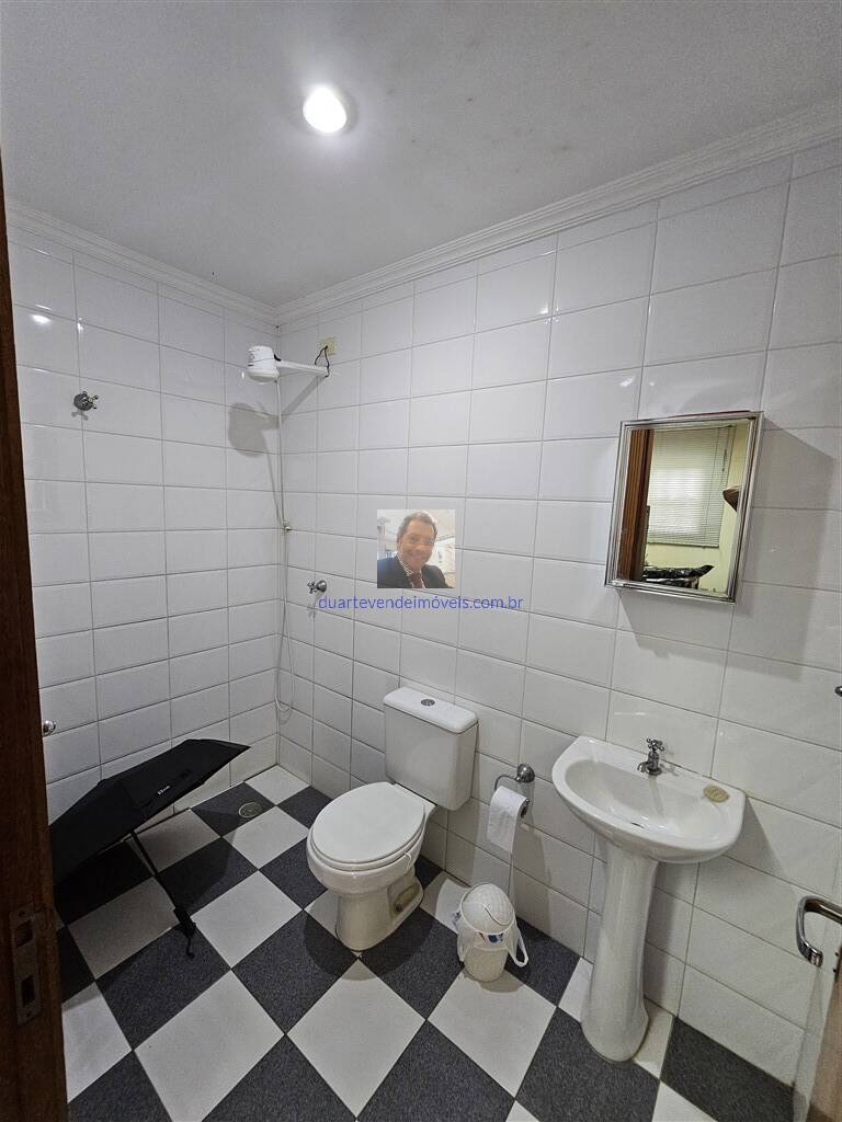 Casa de Condomínio à venda com 1 quarto, 204m² - Foto 44