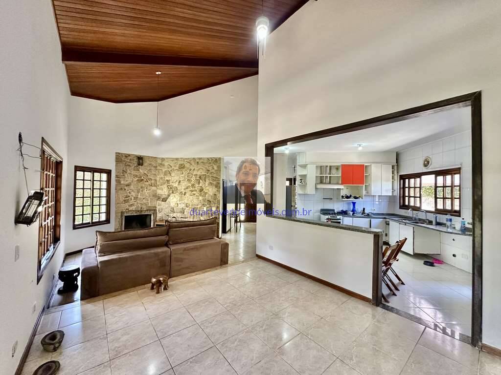 Casa de Condomínio à venda com 3 quartos, 255m² - Foto 9