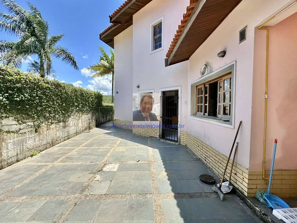 Casa de Condomínio à venda com 3 quartos, 255m² - Foto 49