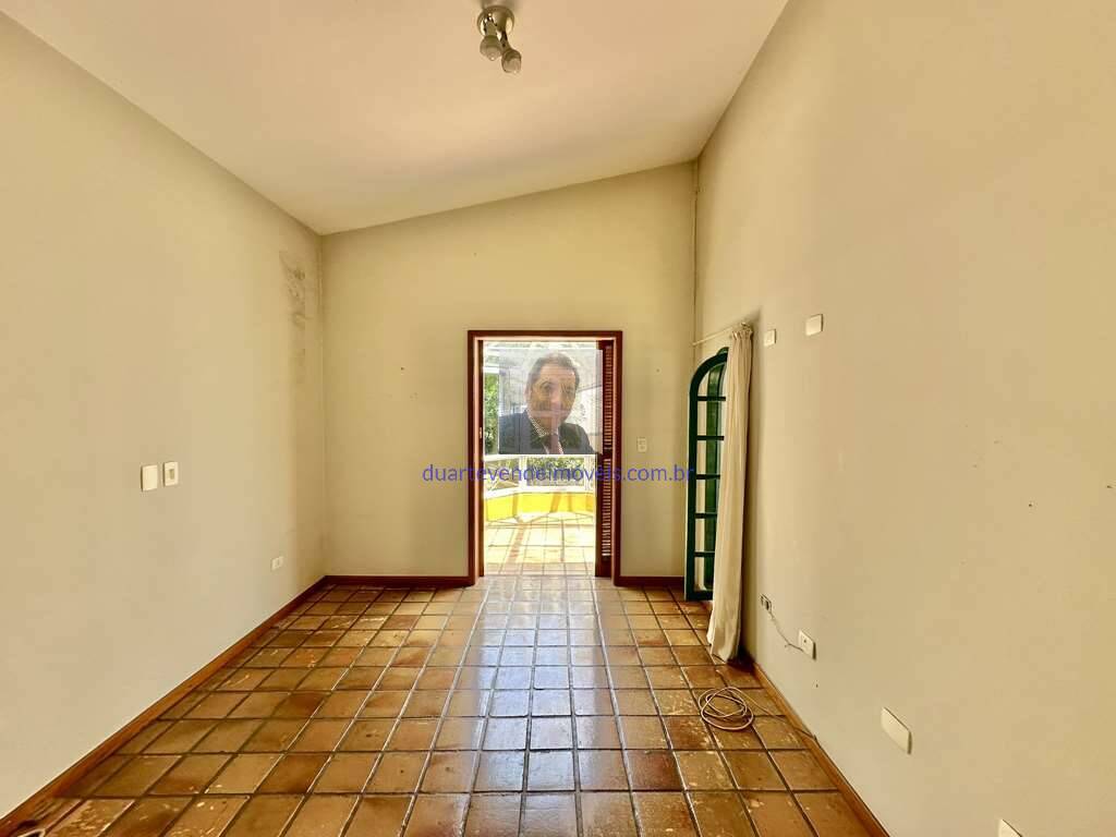 Casa de Condomínio à venda e aluguel com 3 quartos, 485m² - Foto 30